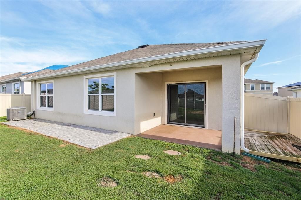 待售: $398,000 (4 贝兹, 2 浴室, 1846 平方英尺)