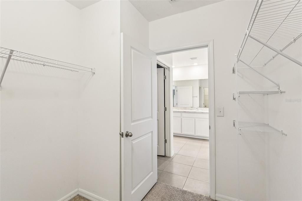 待售: $398,000 (4 贝兹, 2 浴室, 1846 平方英尺)