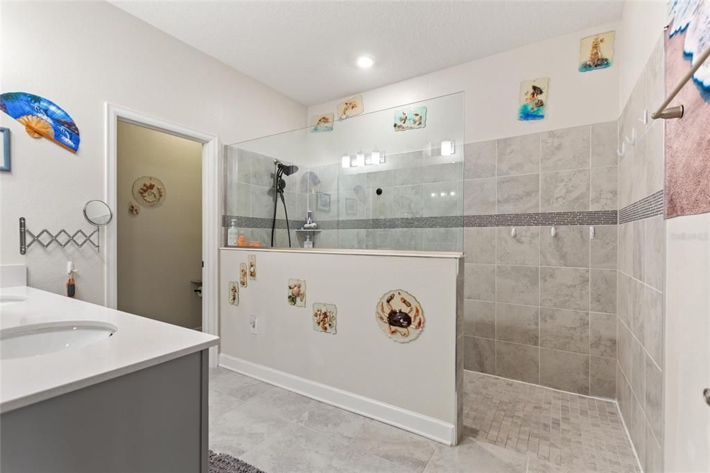 На продажу: $665,000 (4 спален, 3 ванн, 2571 Квадратных фут)