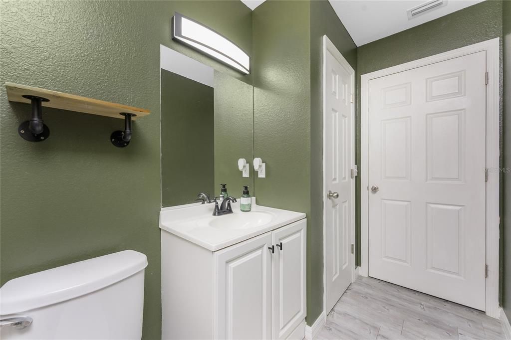 待售: $319,900 (3 贝兹, 2 浴室, 1400 平方英尺)