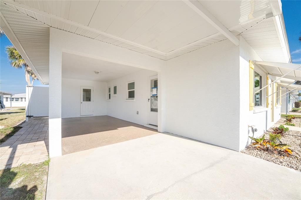 На продажу: $359,900 (2 спален, 2 ванн, 1068 Квадратных фут)