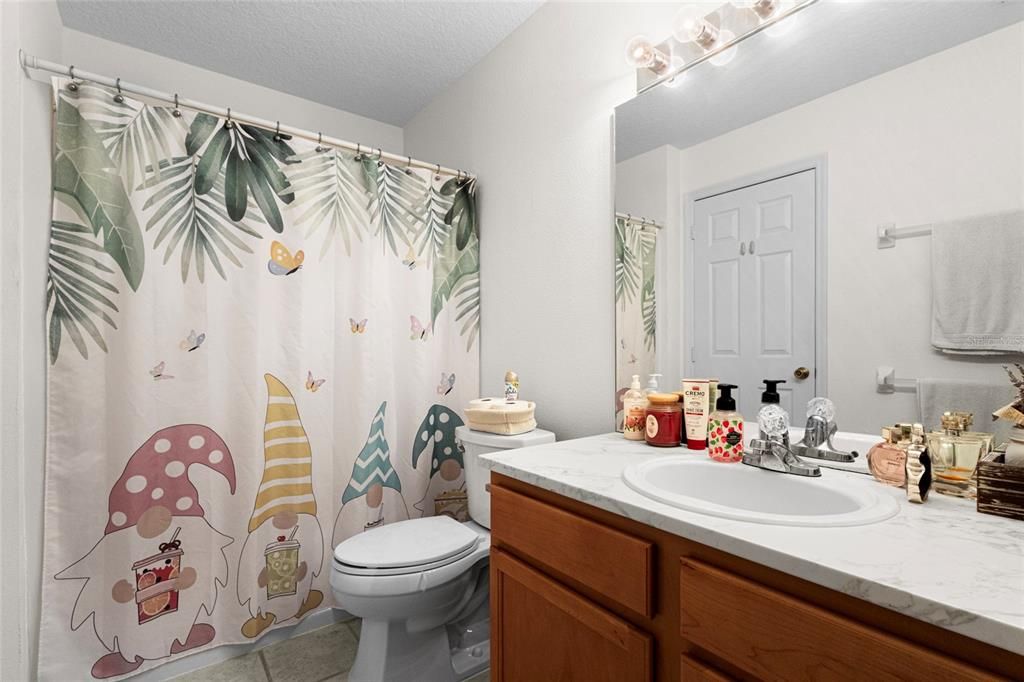 For Sale: $299,999 (3 beds, 2 baths, 1764 Square Feet)