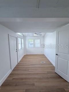 For Rent: $1,300 (2 beds, 1 baths, 396 Square Feet)