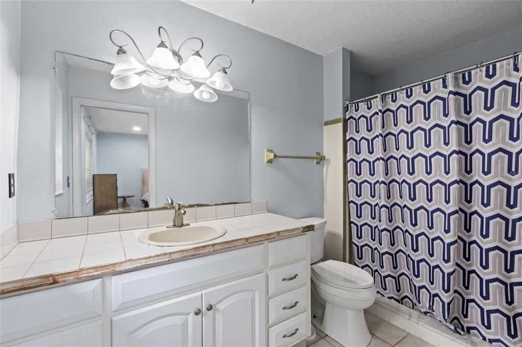 待售: $399,000 (3 贝兹, 2 浴室, 1870 平方英尺)