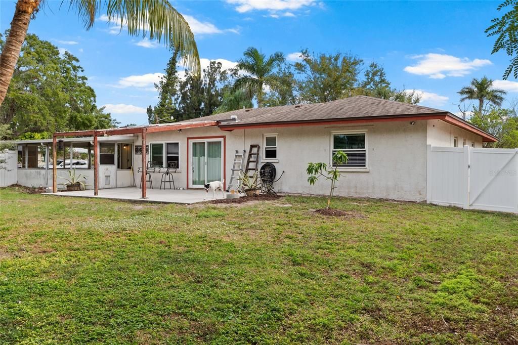 待售: $399,000 (3 贝兹, 2 浴室, 1870 平方英尺)