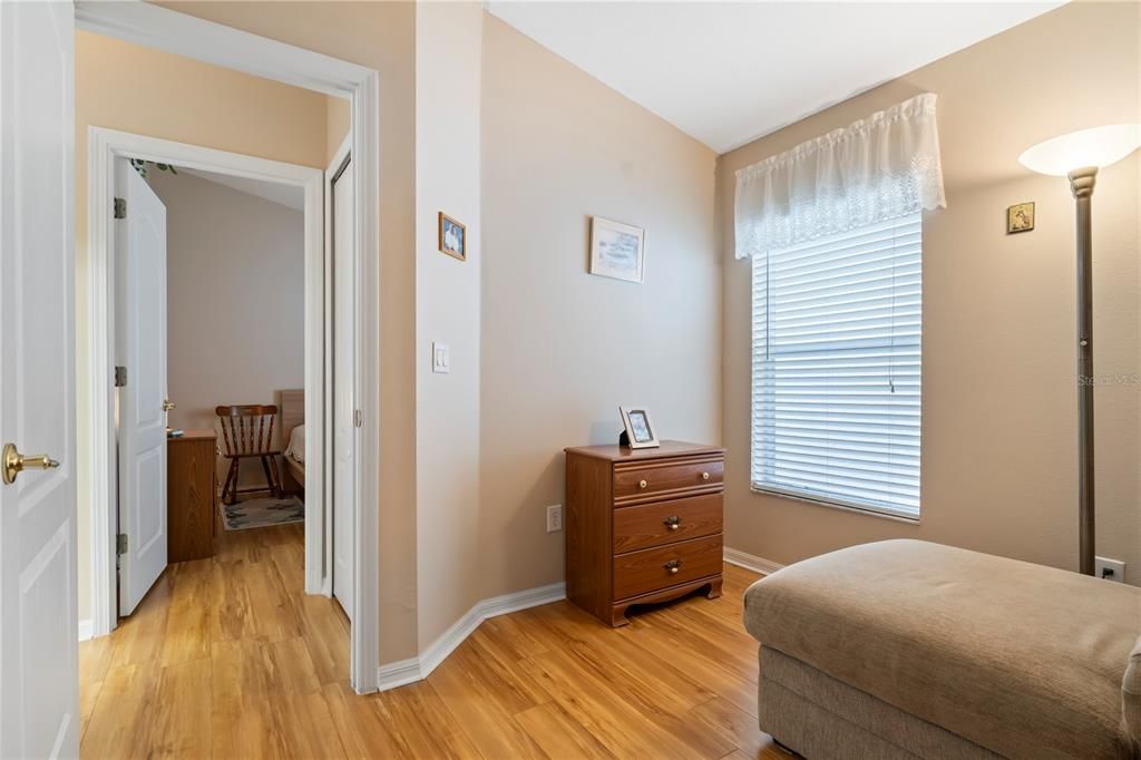 For Sale: $300,000 (3 beds, 2 baths, 1350 Square Feet)