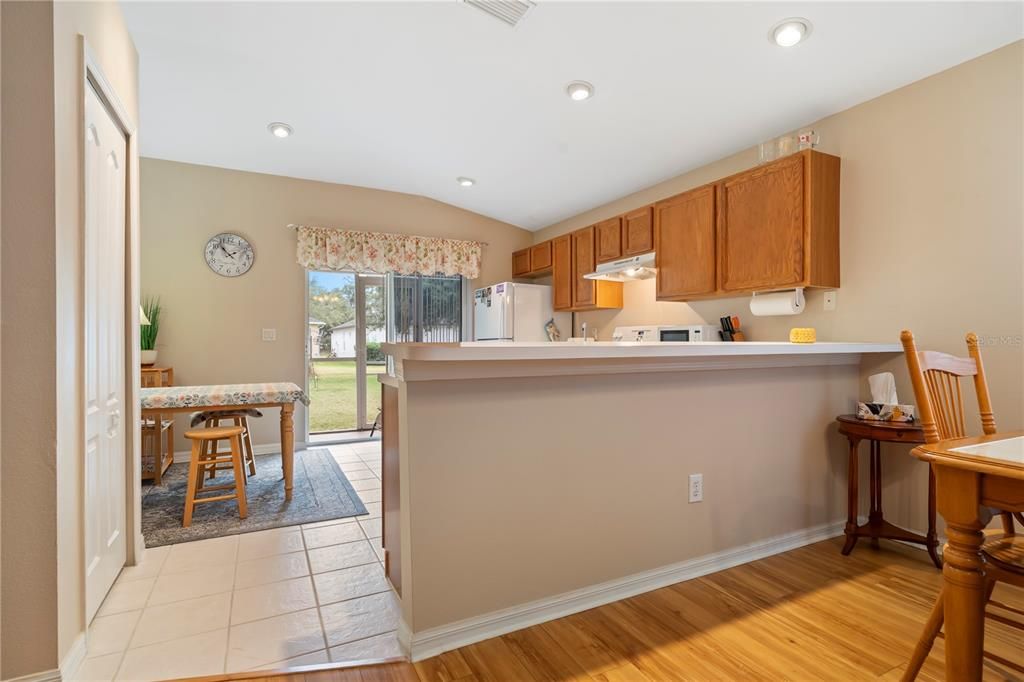 For Sale: $300,000 (3 beds, 2 baths, 1350 Square Feet)