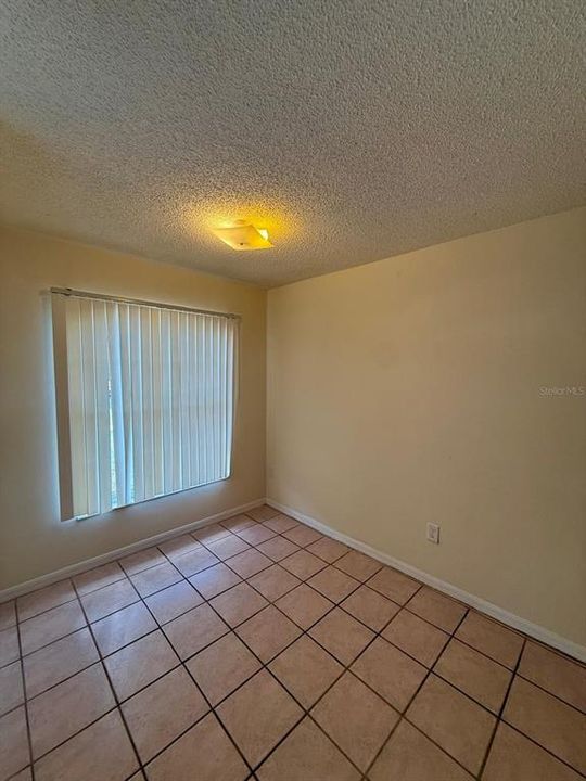 For Sale: $270,000 (3 beds, 2 baths, 1097 Square Feet)