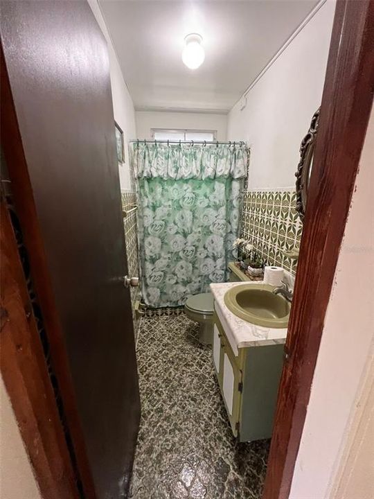 待售: $196,000 (3 贝兹, 1 浴室, 1000 平方英尺)