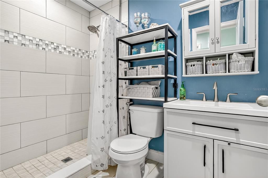 For Sale: $875,000 (4 beds, 3 baths, 2589 Square Feet)