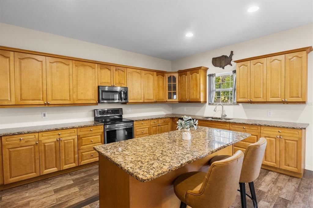 For Sale: $584,500 (3 beds, 4 baths, 1958 Square Feet)