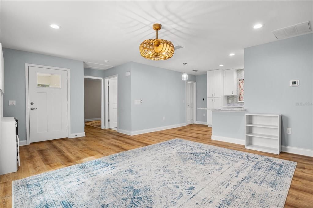 For Sale: $584,500 (3 beds, 4 baths, 1958 Square Feet)