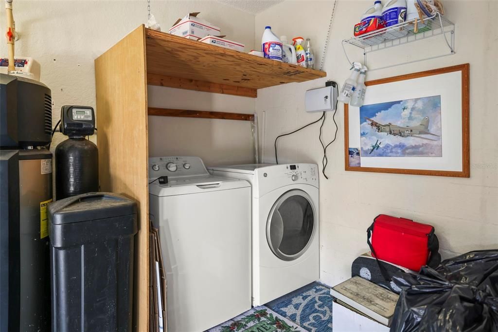 待售: $459,000 (4 贝兹, 2 浴室, 1917 平方英尺)