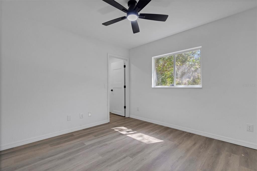 For Rent: $2,000 (3 beds, 2 baths, 1728 Square Feet)