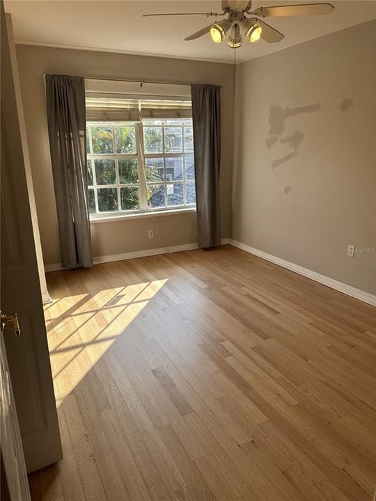 For Sale: $1,624,000 (4 beds, 2 baths, 2660 Square Feet)