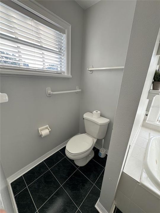 For Sale: $1,624,000 (4 beds, 2 baths, 2660 Square Feet)