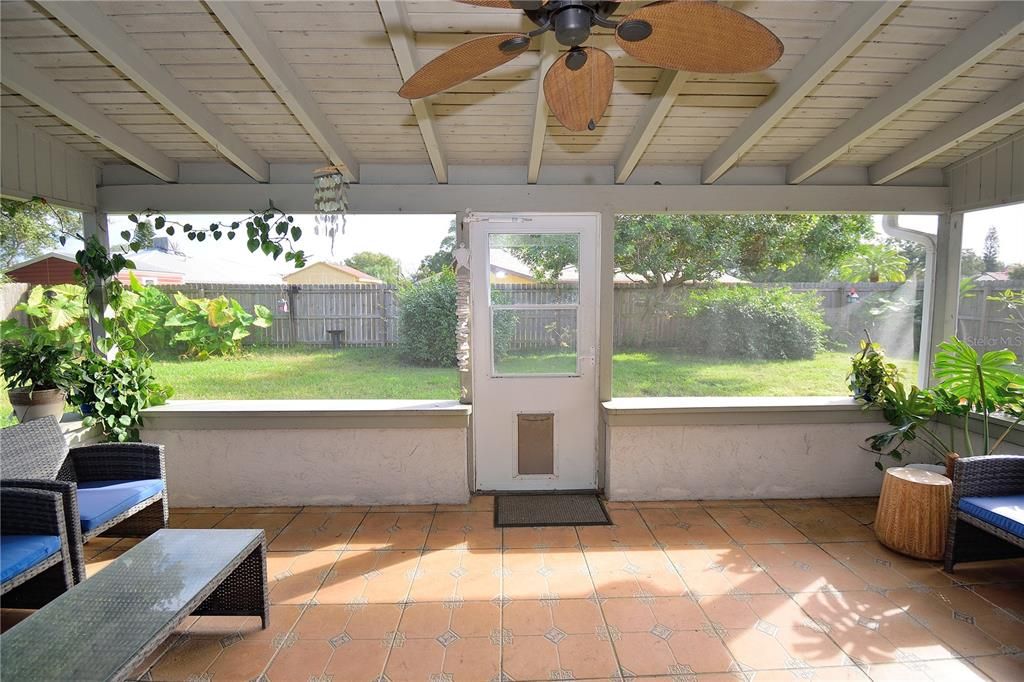 待售: $321,000 (3 贝兹, 2 浴室, 1335 平方英尺)