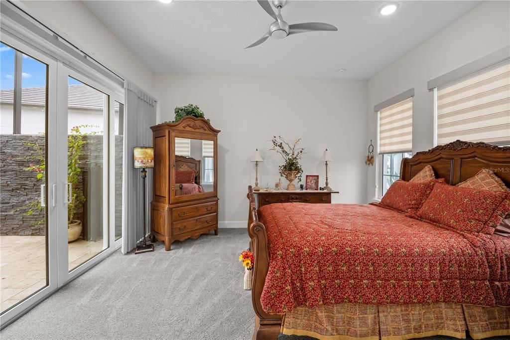 For Sale: $865,000 (4 beds, 3 baths, 2714 Square Feet)