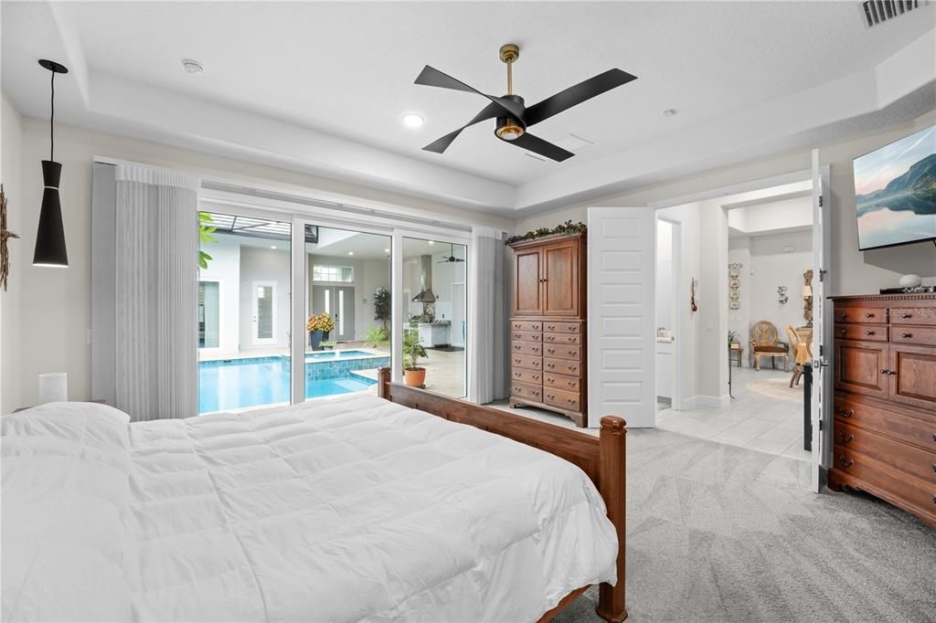 For Sale: $865,000 (4 beds, 3 baths, 2714 Square Feet)