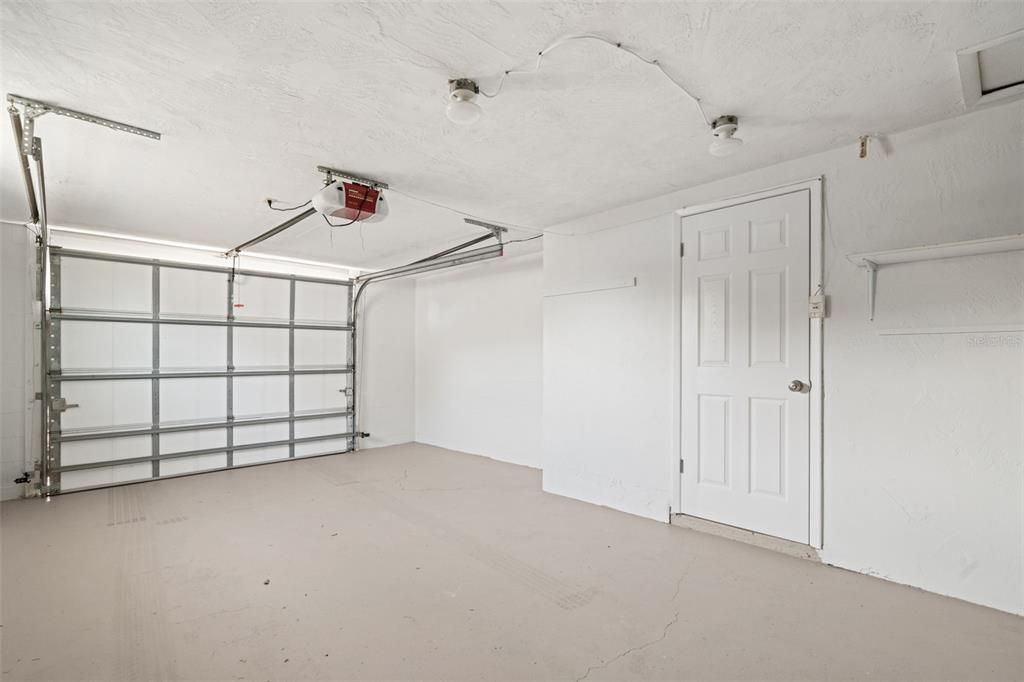 待售: $259,000 (2 贝兹, 2 浴室, 1064 平方英尺)