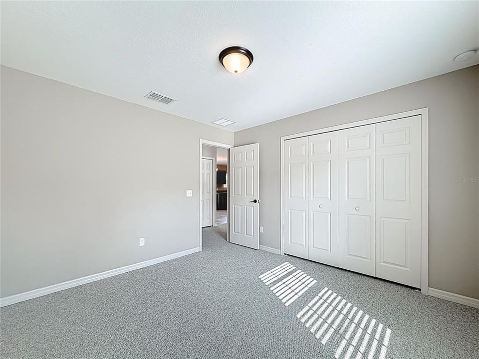 待售: $229,500 (3 贝兹, 2 浴室, 1332 平方英尺)