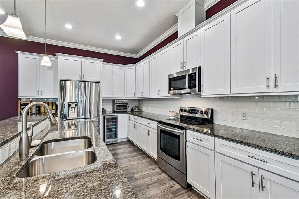 待售: $975,000 (4 贝兹, 3 浴室, 2890 平方英尺)