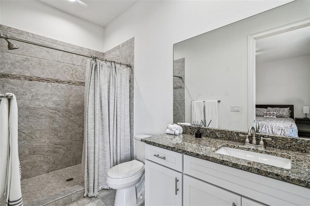 待售: $975,000 (4 贝兹, 3 浴室, 2890 平方英尺)