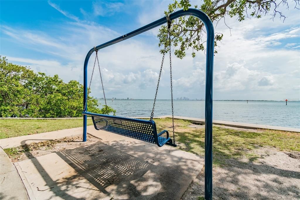 待售: $975,000 (4 贝兹, 3 浴室, 2890 平方英尺)