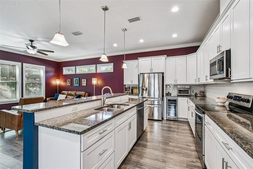 待售: $975,000 (4 贝兹, 3 浴室, 2890 平方英尺)