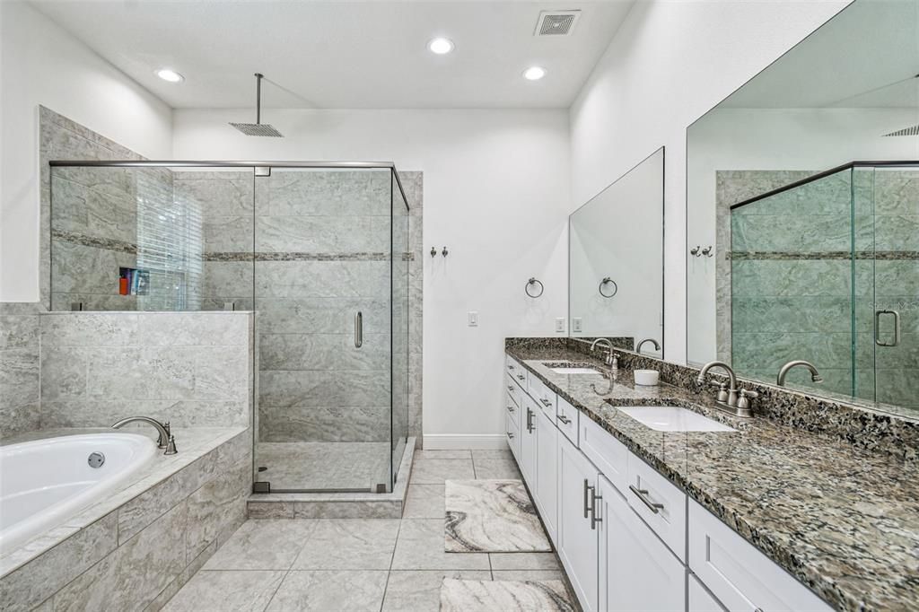 待售: $975,000 (4 贝兹, 3 浴室, 2890 平方英尺)