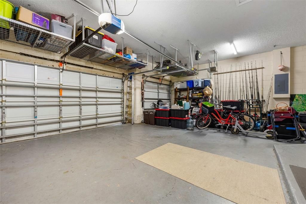 For Sale: $499,950 (4 beds, 2 baths, 2094 Square Feet)