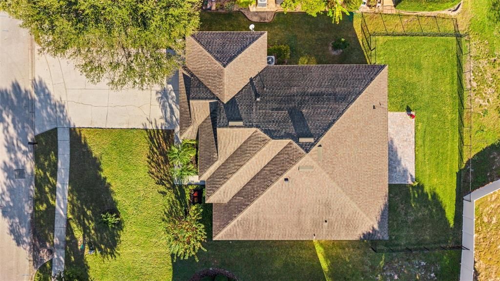 For Sale: $499,950 (4 beds, 2 baths, 2094 Square Feet)