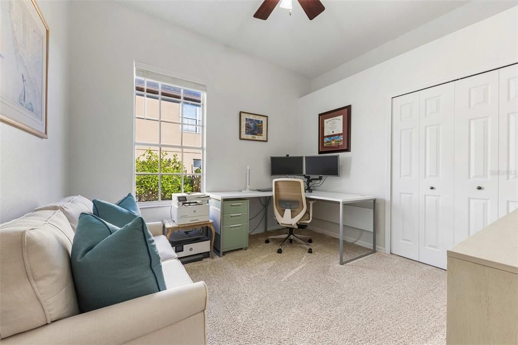 For Sale: $499,950 (4 beds, 2 baths, 2094 Square Feet)