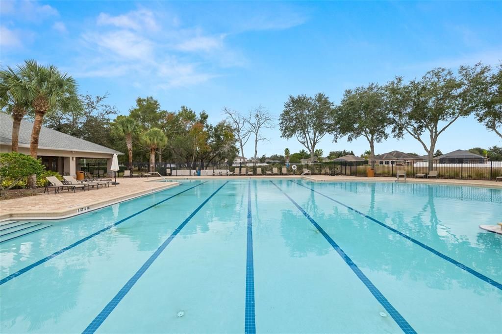 На продажу: $375,000 (4 спален, 2 ванн, 2077 Квадратных фут)