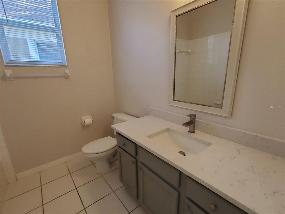 En Venta: $424,900 (4 camas, 2 baños, 1665 Pies cuadrados)