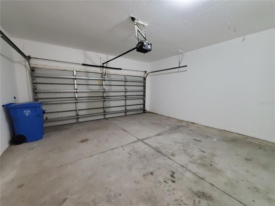 En Venta: $424,900 (4 camas, 2 baños, 1665 Pies cuadrados)