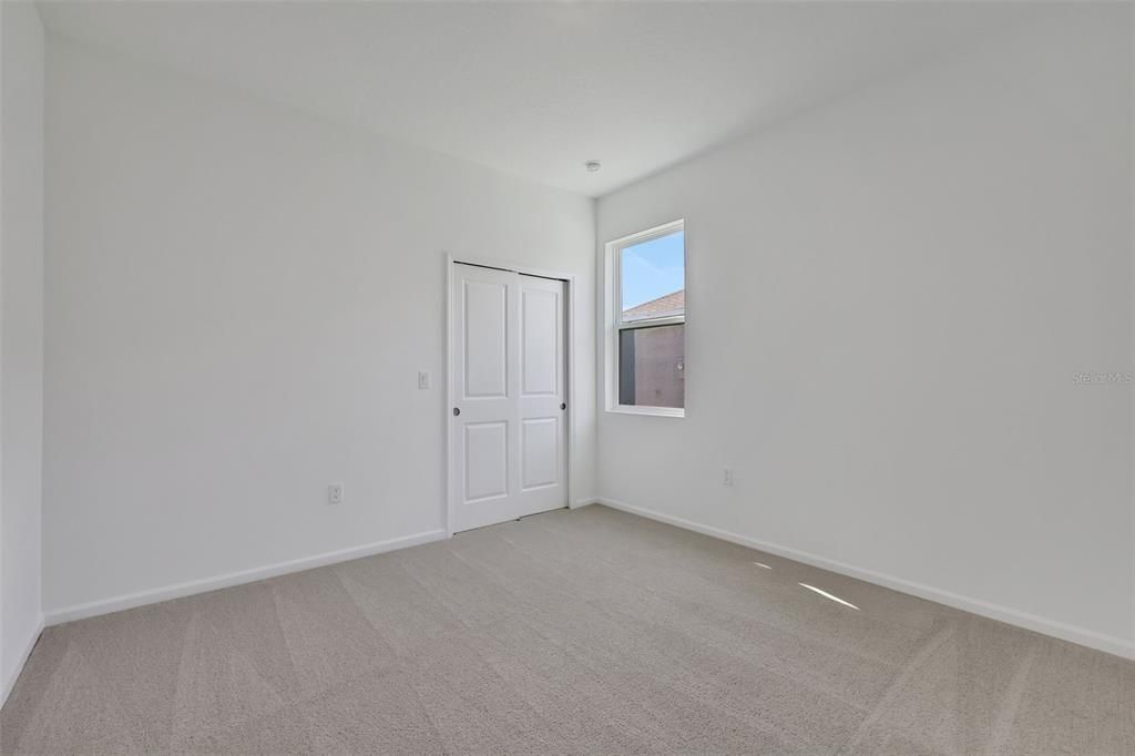 Active With Contract: $388,159 (4 beds, 3 baths, 2531 Square Feet)