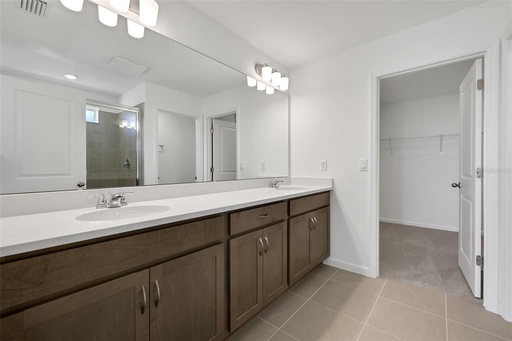 Active With Contract: $388,159 (4 beds, 3 baths, 2531 Square Feet)