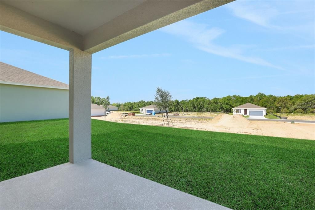 Active With Contract: $388,159 (4 beds, 3 baths, 2531 Square Feet)