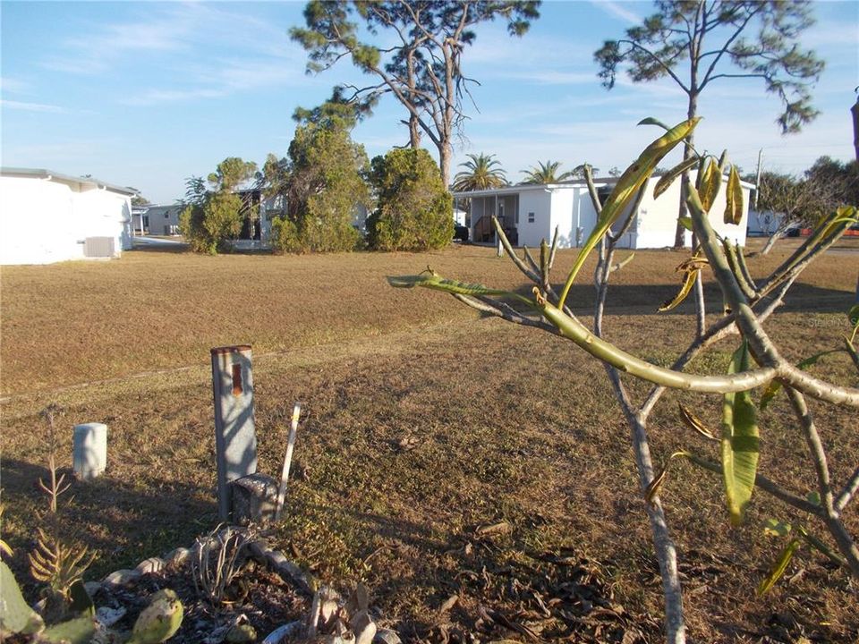 待售: $134,900 (2 贝兹, 2 浴室, 1351 平方英尺)