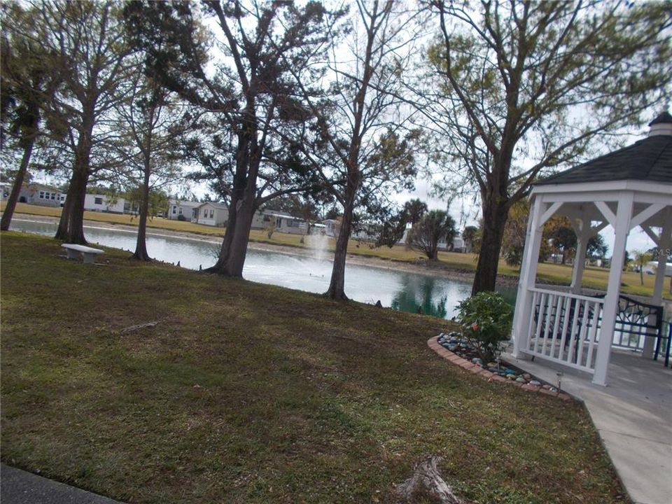 待售: $134,900 (2 贝兹, 2 浴室, 1351 平方英尺)