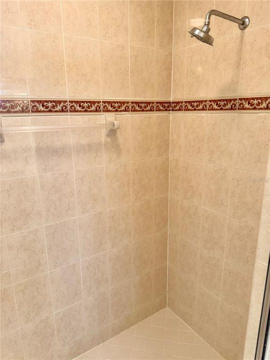 For Sale: $467,000 (3 beds, 2 baths, 2361 Square Feet)