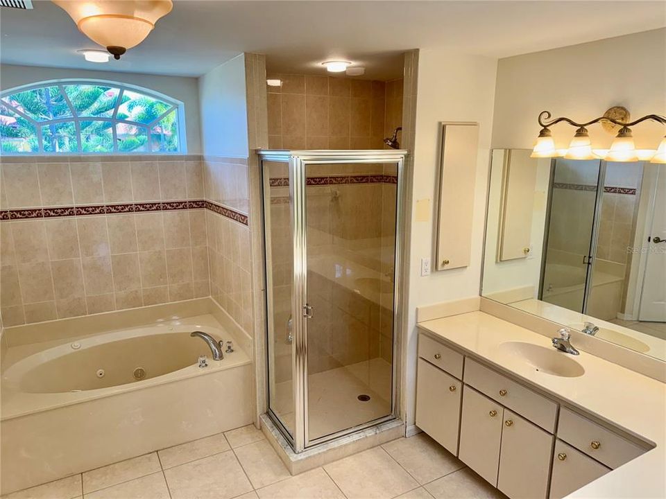 For Sale: $467,000 (3 beds, 2 baths, 2361 Square Feet)