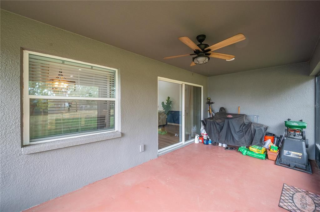 For Rent: $2,299 (3 beds, 2 baths, 2064 Square Feet)