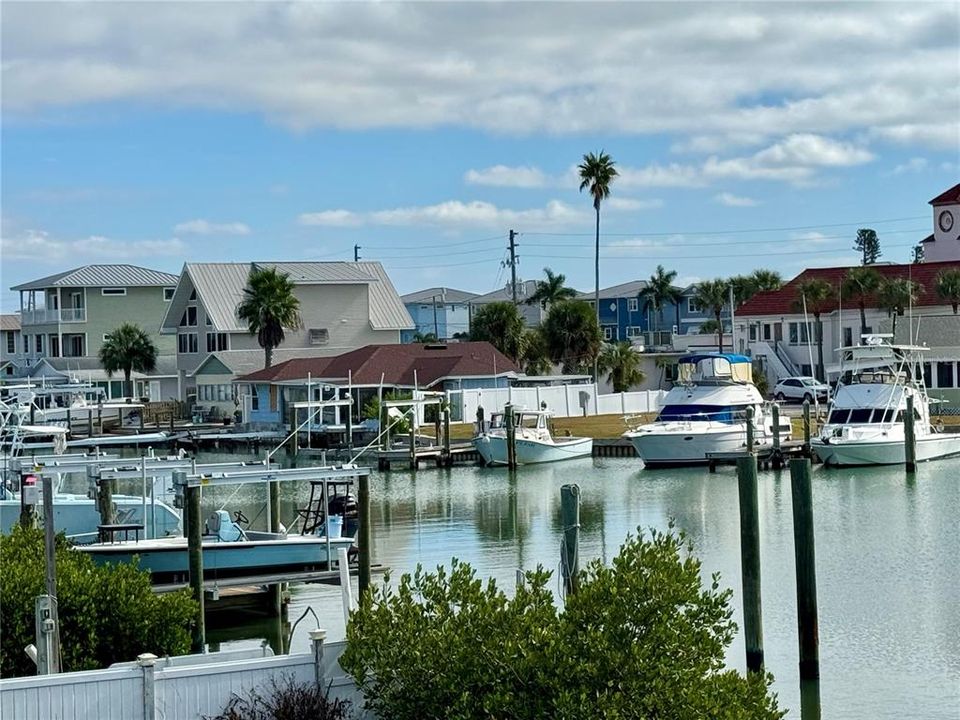 В аренду: $1,850 (1 спален, 1 ванн, 600 Квадратных фут)