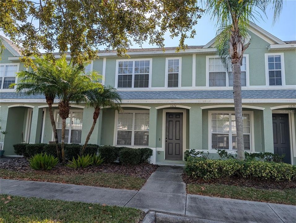 В аренду: $2,100 (2 спален, 2 ванн, 1216 Квадратных фут)