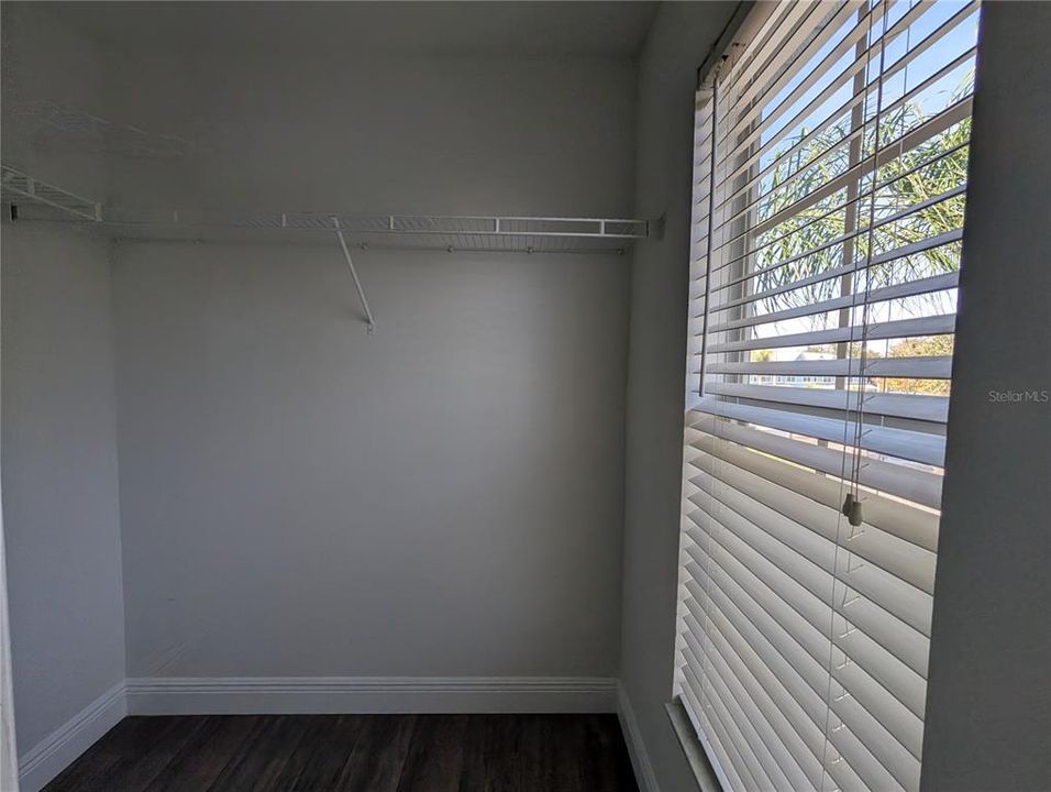 В аренду: $2,100 (2 спален, 2 ванн, 1216 Квадратных фут)