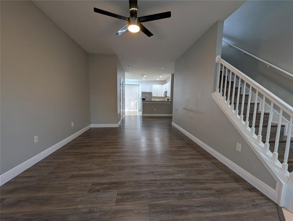 В аренду: $2,100 (2 спален, 2 ванн, 1216 Квадратных фут)