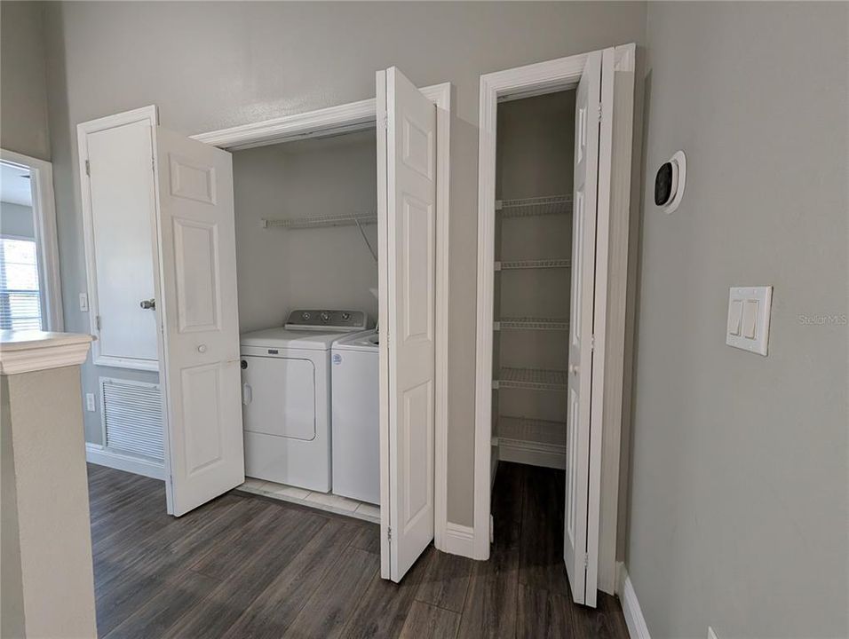 В аренду: $2,100 (2 спален, 2 ванн, 1216 Квадратных фут)