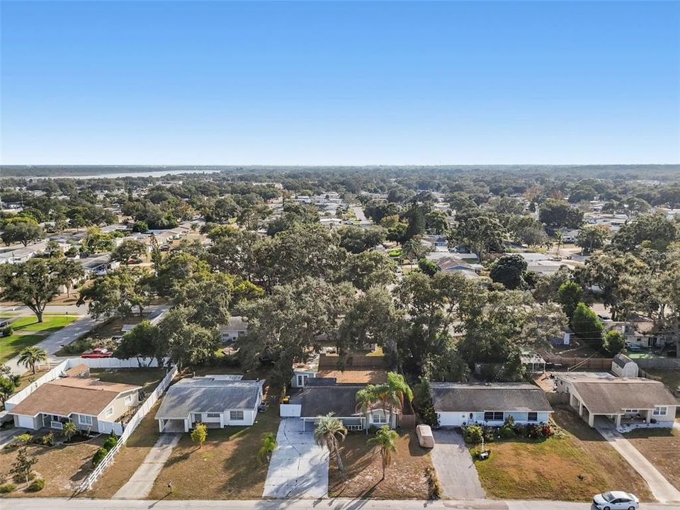 待售: $285,000 (2 贝兹, 1 浴室, 1086 平方英尺)